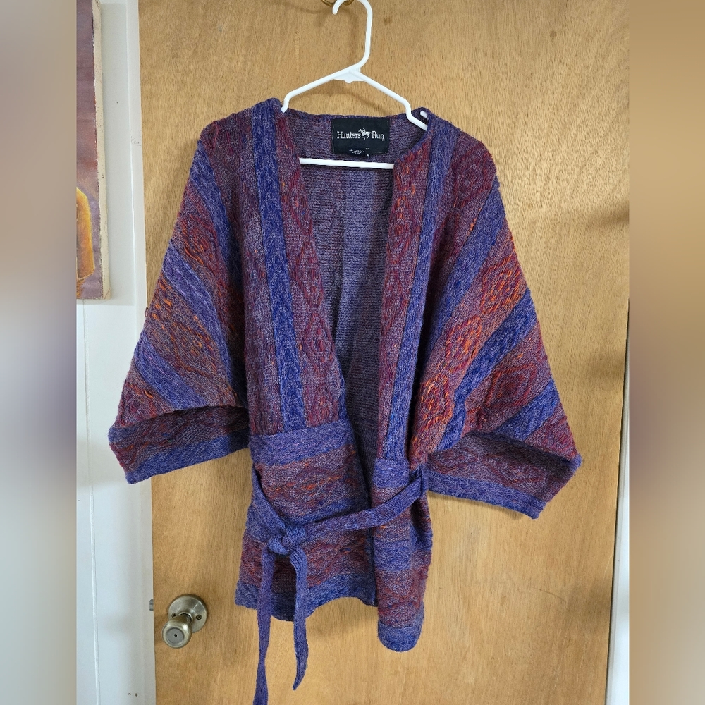 Hunters Run wrap jacket/sweater, size medium